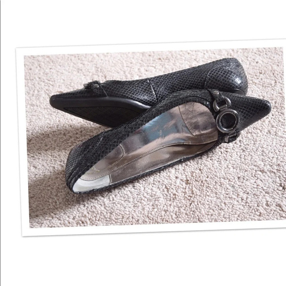 Calvin Klein kitten heels - Picture 4 of 8